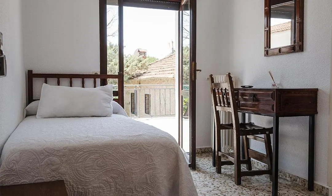 Hostal Desde 1972 Yusta-1